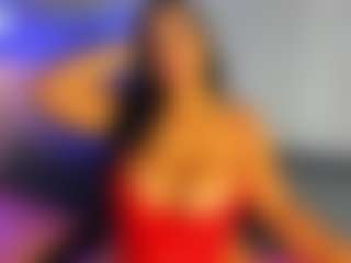 VALERY DUGLASS's Live Sex Cam Show
