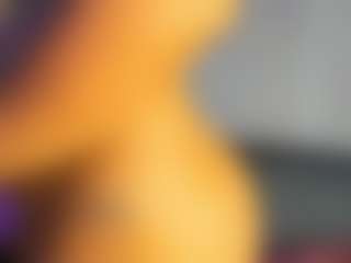 VALERY DUGLASS's Live Sex Cam Show