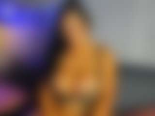 VALERY DUGLASS's Live Sex Cam Show