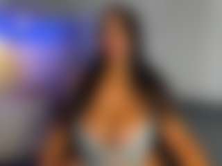 VALERY DUGLASS's Live Sex Cam Show