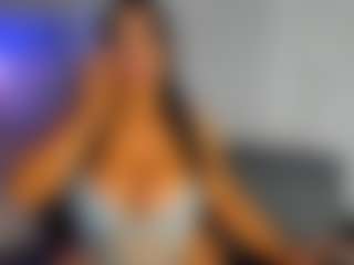 VALERY DUGLASS's Live Sex Cam Show