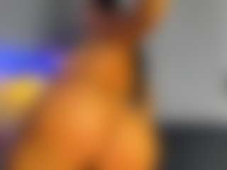 VALERY DUGLASS's Live Sex Cam Show