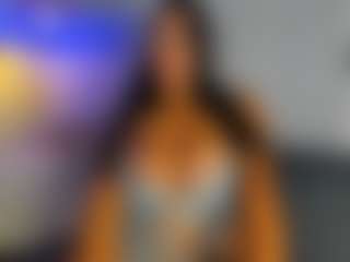 VALERY DUGLASS's Live Sex Cam Show