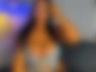 VALERY DUGLASS's Live Sex Cam Show