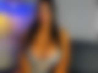 VALERY DUGLASS's Live Sex Cam Show