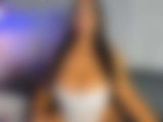 VALERY DUGLASS's Live Sex Cam Show