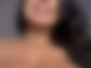VALERY DUGLASS's Live Sex Cam Show