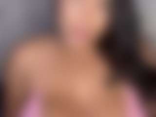 VALERY DUGLASS's Live Sex Cam Show