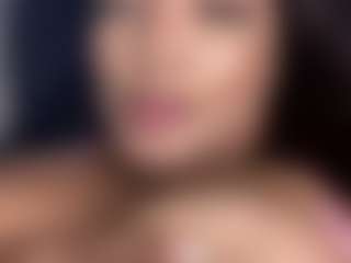 VALERY DUGLASS's Live Sex Cam Show