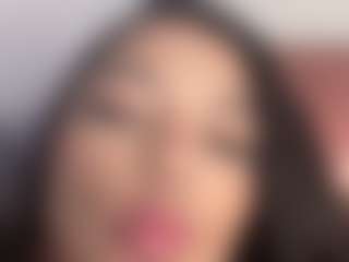 Live cam show with VALERY DUGLASS - Blowjob on Milfs Live