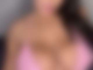 VALERY DUGLASS's Live Sex Cam Show