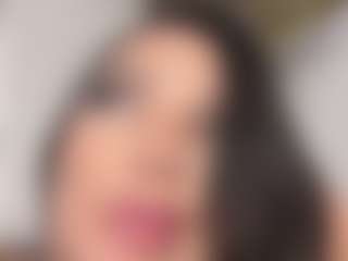VALERY DUGLASS's Live Sex Cam Show