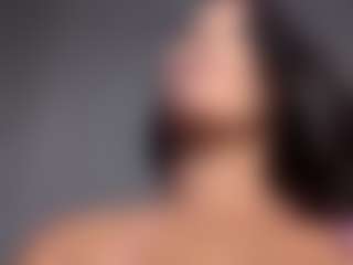 Live cam show with VALERY DUGLASS - Pegging on Free Soda