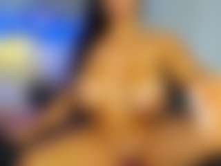 VALERY DUGLASS's Live Sex Cam Show