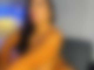 VALERY DUGLASS's Live Sex Cam Show