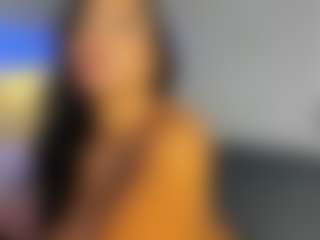 VALERY DUGLASS's Live Sex Cam Show
