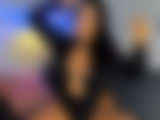 VALERY DUGLASS's Live Sex Cam Show