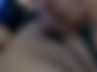 VALERY DUGLASS's Live Sex Cam Show