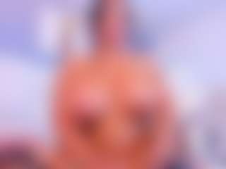 VALERY DUGLASS's Live Sex Cam Show