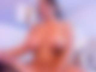 VALERY DUGLASS's Live Sex Cam Show