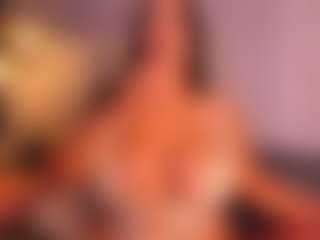 Live cam show with VALERY DUGLASS - Strip on chickslive.net