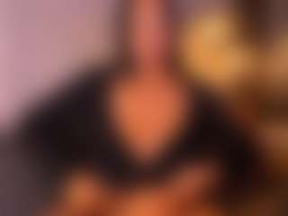 Live cam show with VALERY DUGLASS - Big Ass on Camming Site