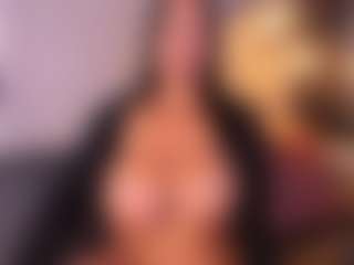 VALERY DUGLASS's Live Sex Cam Show