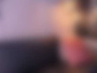 VALERY DUGLASS's Live Sex Cam Show