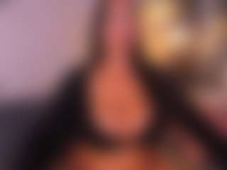 Live cam show with VALERY DUGLASS - Spank BBW on SxyPornLive