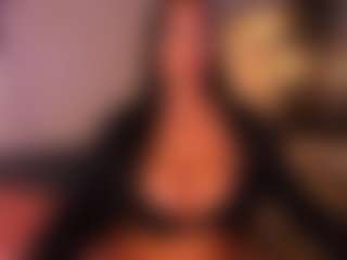 VALERY DUGLASS's Live Sex Cam Show