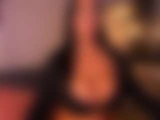 VALERY DUGLASS's Live Sex Cam Show