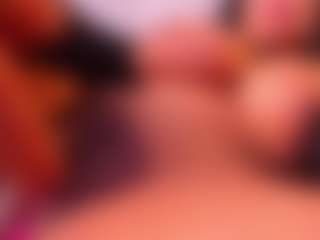 VALERY DUGLASS's Live Sex Cam Show