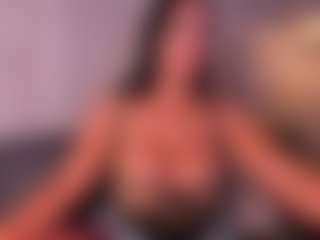 VALERY DUGLASS's Live Sex Cam Show