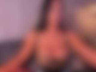 VALERY DUGLASS's Live Sex Cam Show