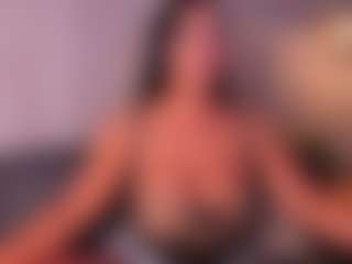 VALERY DUGLASS's Live Sex Cam Show