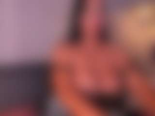 VALERY DUGLASS's Live Sex Cam Show