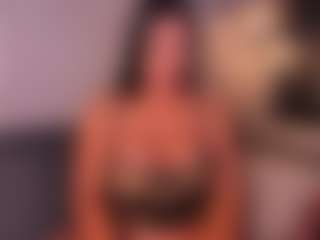 VALERY DUGLASS's Live Sex Cam Show