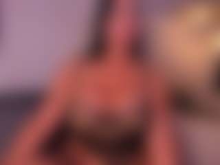 VALERY DUGLASS's Live Sex Cam Show