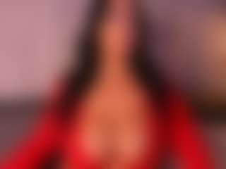 VALERY DUGLASS's Live Sex Cam Show