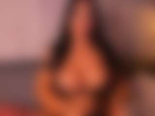 VALERY DUGLASS's Live Sex Cam Show