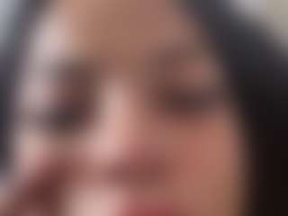 VALERY DUGLASS's Live Sex Cam Show