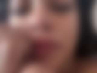 VALERY DUGLASS's Live Sex Cam Show