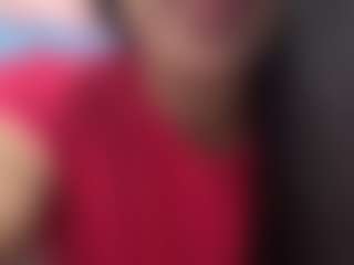 Live cam show with VALERY DUGLASS - Wet on Camsoda