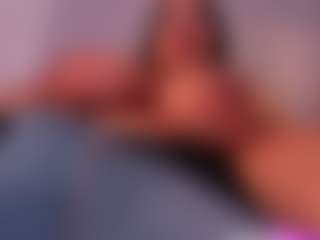 VALERY DUGLASS's Live Sex Cam Show