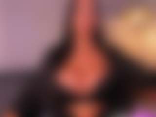 VALERY DUGLASS's Live Sex Cam Show