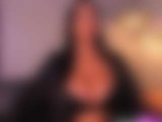VALERY DUGLASS's Live Sex Cam Show