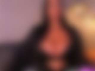VALERY DUGLASS's Live Sex Cam Show