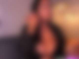 VALERY DUGLASS's Live Sex Cam Show