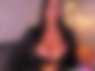 VALERY DUGLASS's Live Sex Cam Show