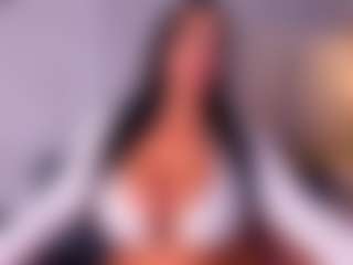VALERY DUGLASS's Live Sex Cam Show